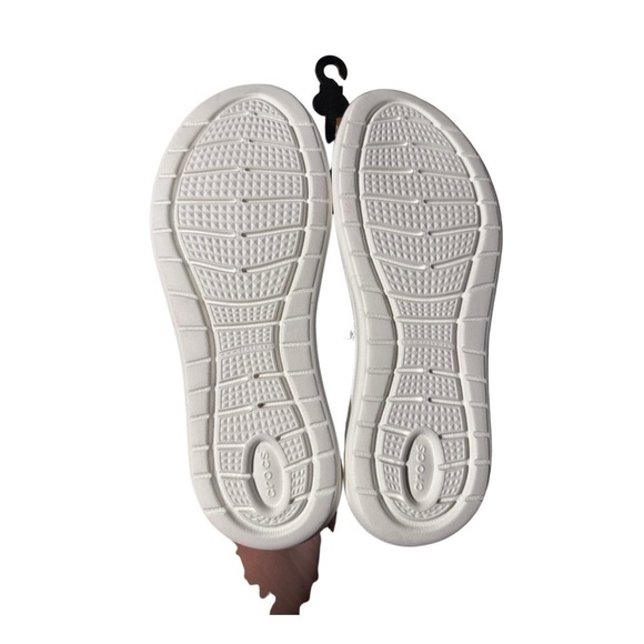 NEW Crocs Women’s LiteRide Sneakers 10 - Picture 3 of 4